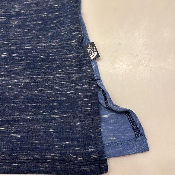 The North Face Sleeveless Pocket Tee RARE - Picture 5 of 5
